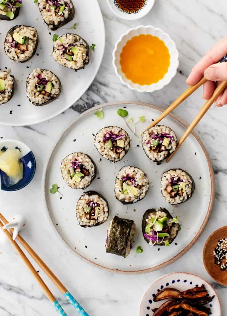 maki sushi rolls