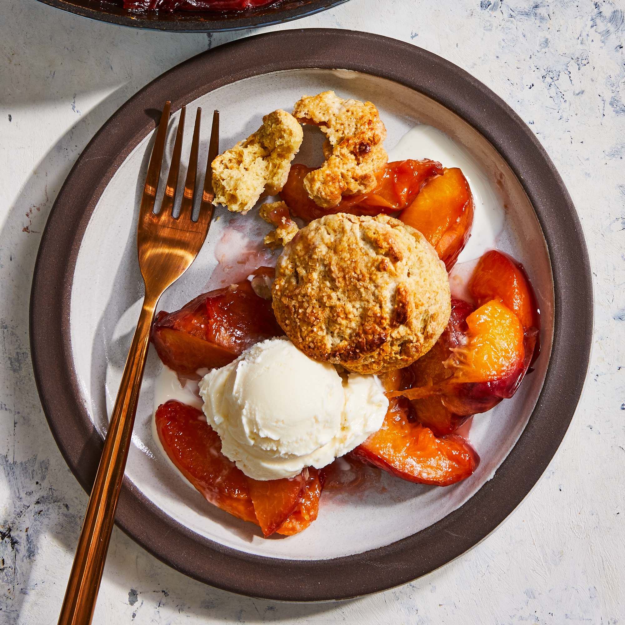 Peach Cobbler with ginger biscuit